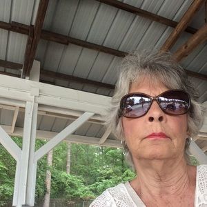 Meet your Posher, Jo